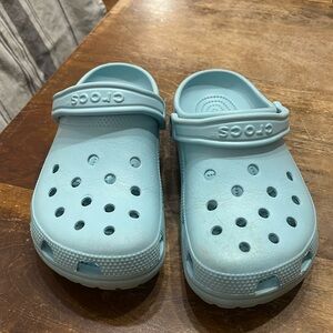Excellent condition light blue CROCS